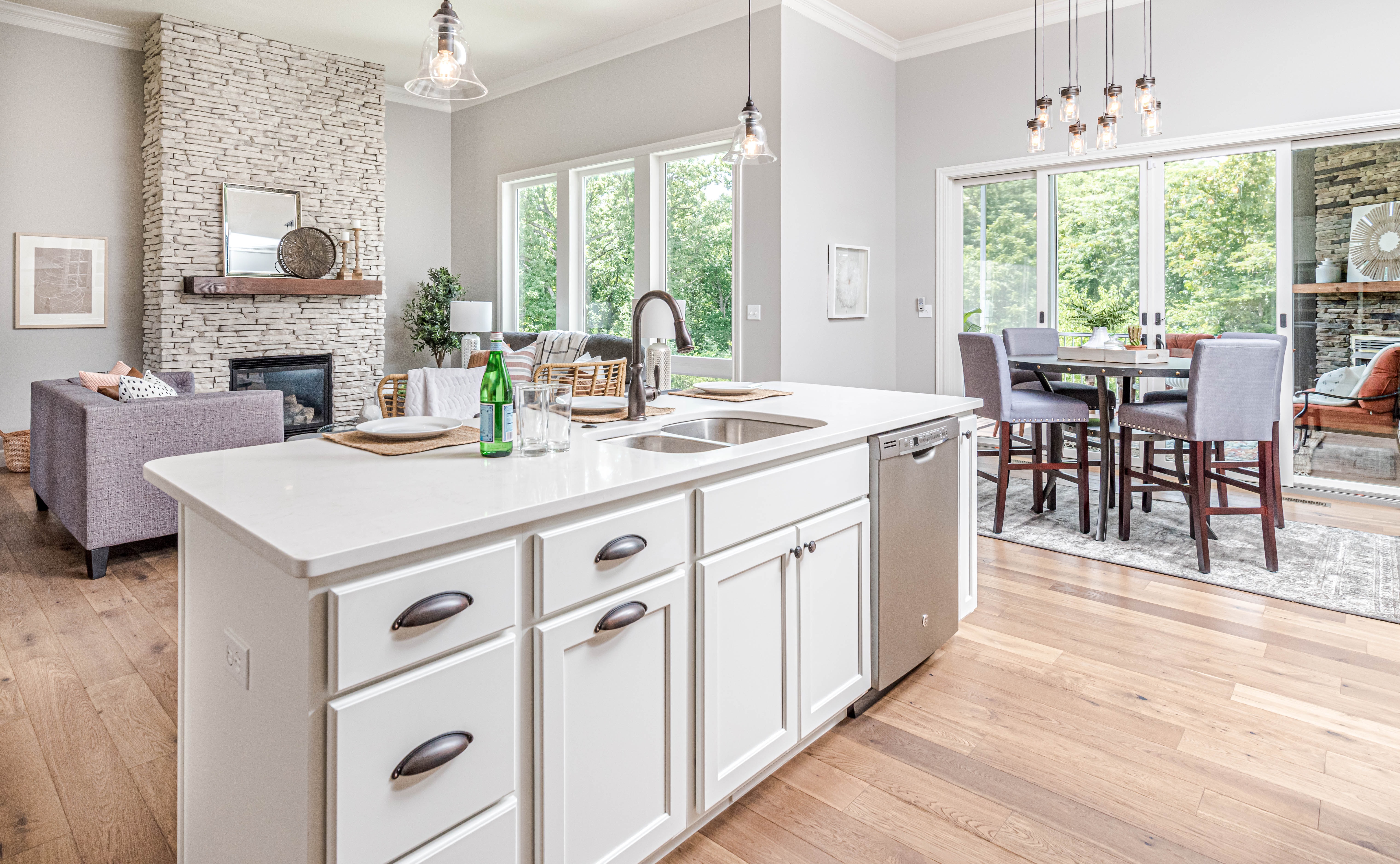 home remodel contractor Hopkins